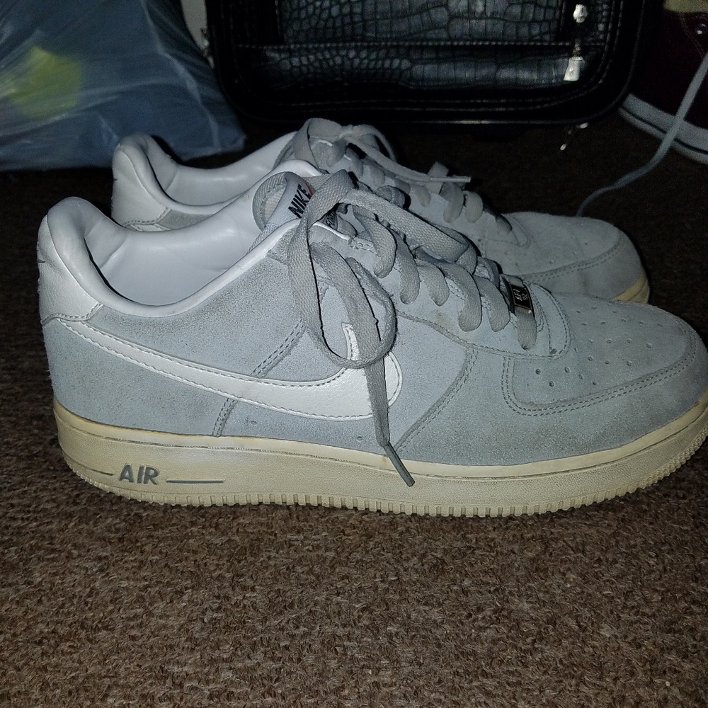 SOLD!! Men's Nike Air Force 1